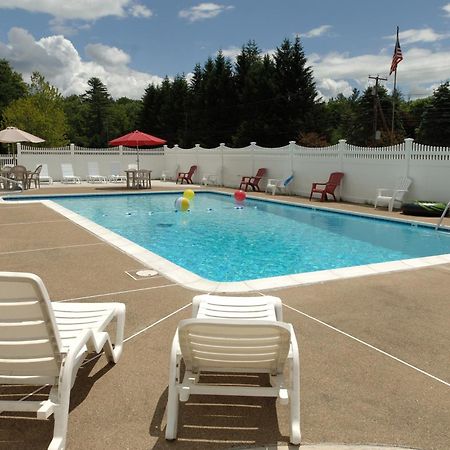 Saco River Motor Lodge & Suites Conway Buitenkant foto